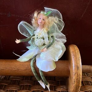 Small Irish looking floral fairy